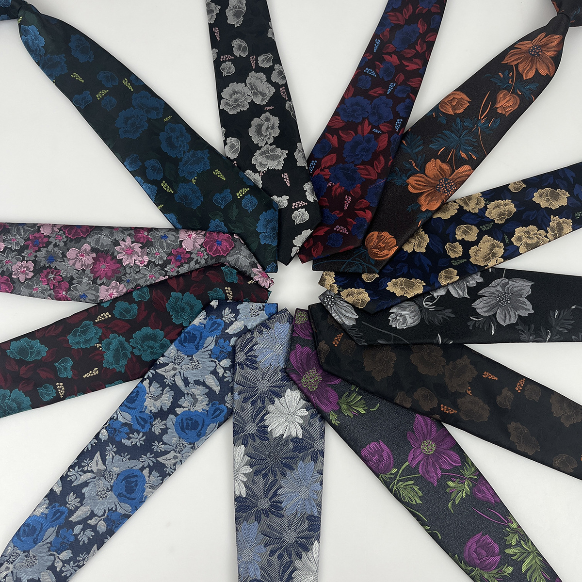 Men's tie
