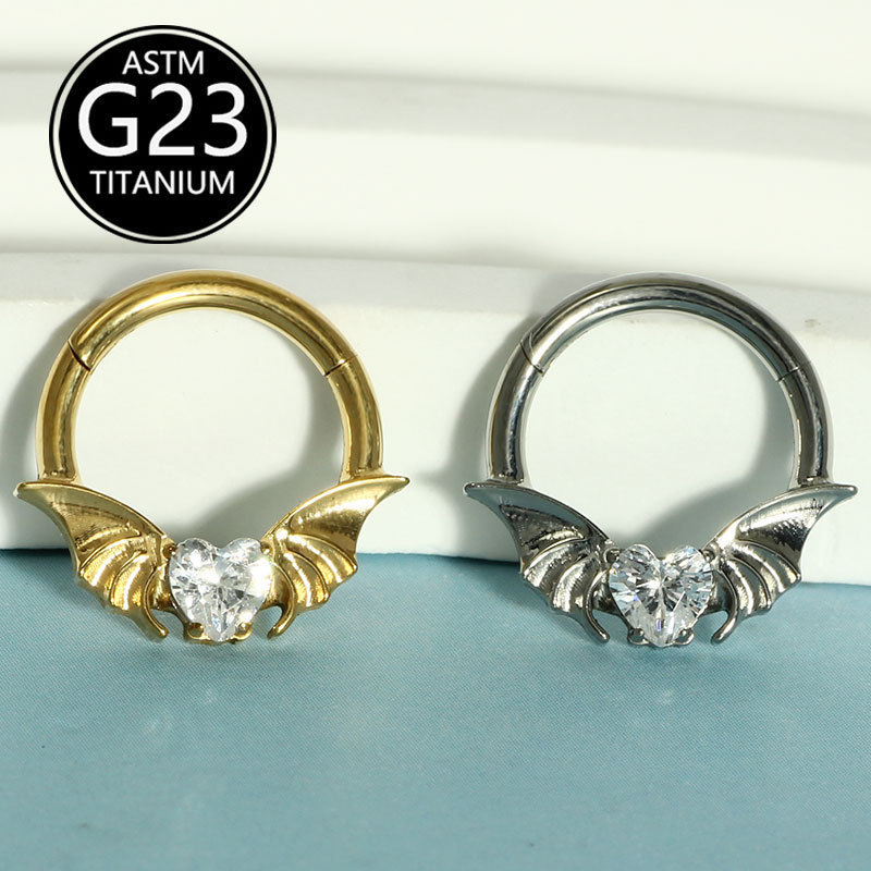 16G labret stud size and finish detail