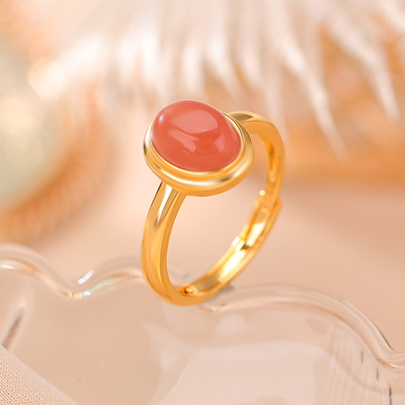 Nhẫn bạc S925 mạ vàng nước đỏ đính ngọc thanh thủy mặt trứng phong cách retro — Kiểu ngọc bích