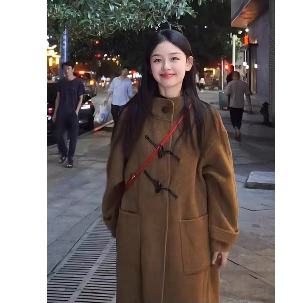 棕色牛角扣中长款毛呢外套女冬季新款加厚百搭宽松外套潮