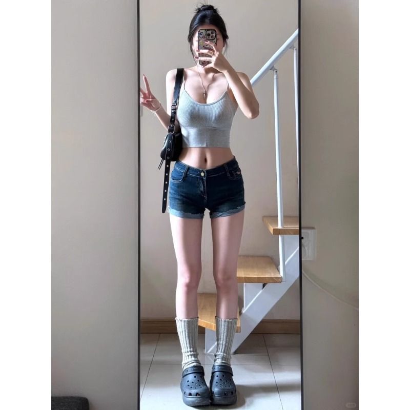 American Retro Spicy Girl Low-Rise Cuffed Denim Shorts Women's New Slim Fit Millennium Y2K Hip-Hugging Hot Pants Trendy