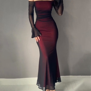 �W��Ů�b�羳���Q�¿�һ�ּ�������W���r���Ըа��������B��ȹŮ