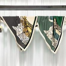 真丝羊绒羊毛混纺70方巾围巾春秋保暖软糯围脖印花丝绒