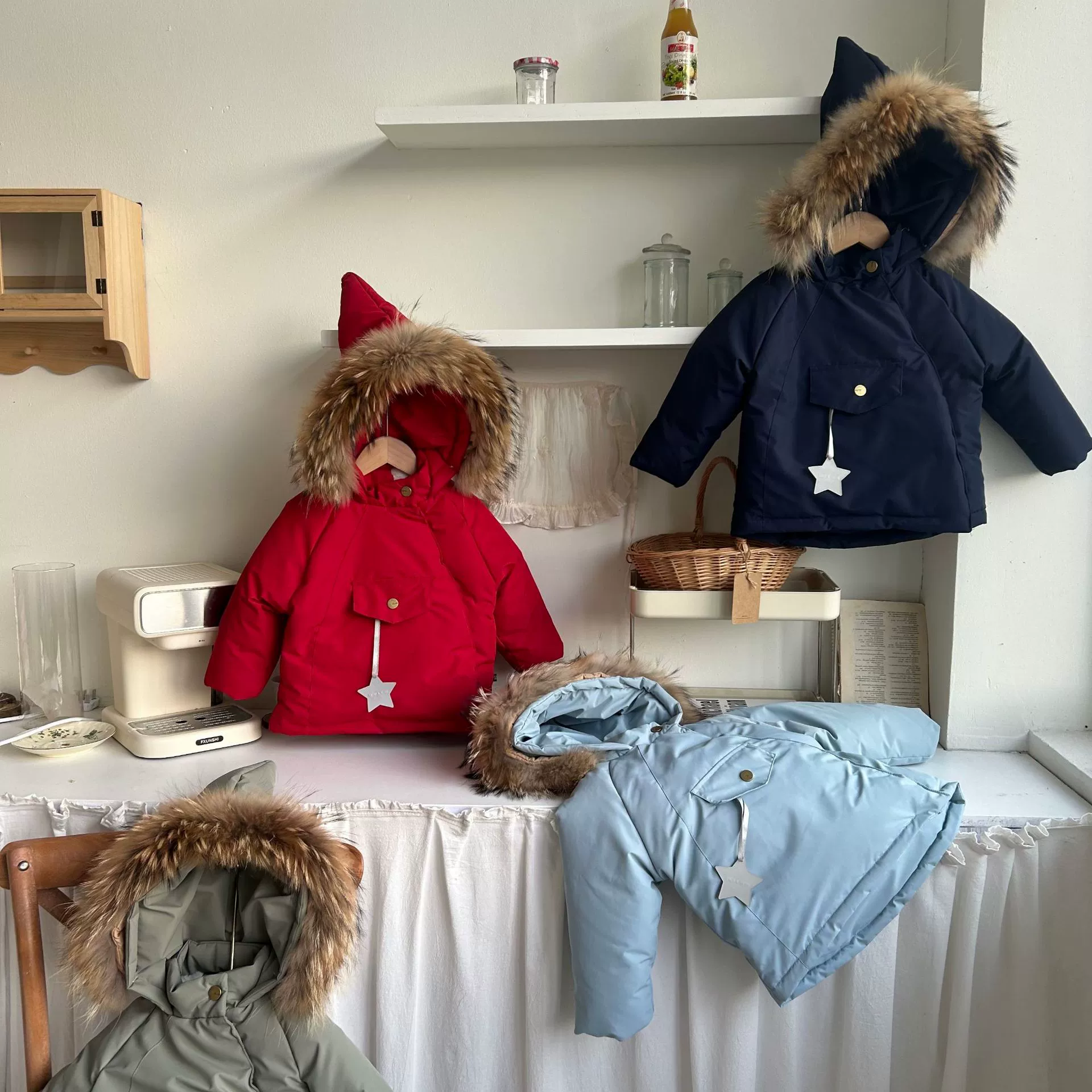 Новая зимняя южнокорейская детская одежда в Корейском стиле с большим меховым воротником, милая Волшебная остроконечная шляпа, пуховик, Детское пальто, теплое прилив