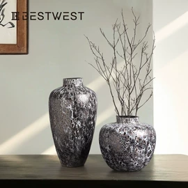 装饰花瓶;仿真花;树脂工艺品