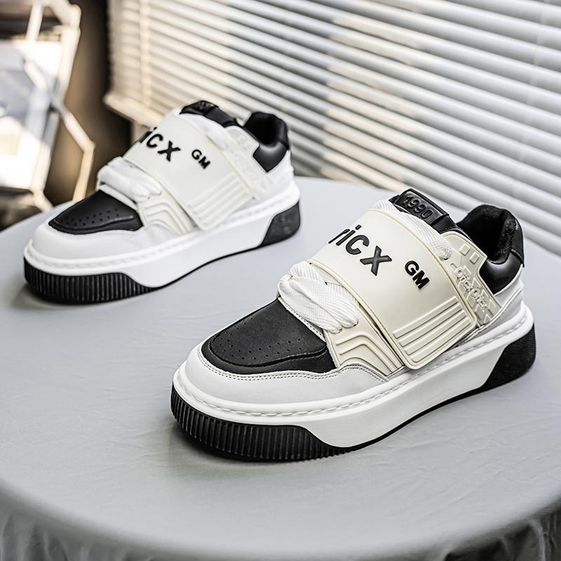 Una pieza de zapatos de hombre verano nueva tendencia casual zapatos de skate con velcro versión coreana de zapatos blancos deportivos de suela gruesa