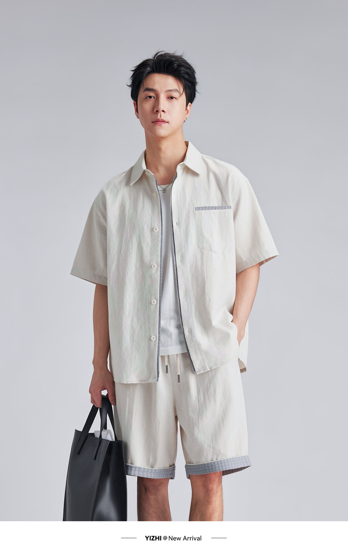 Bộ đồ thể thao nam áo sơ mi ngắn tay kẻ caro phối quần đùi — Màu đen - Set chi tiết 7