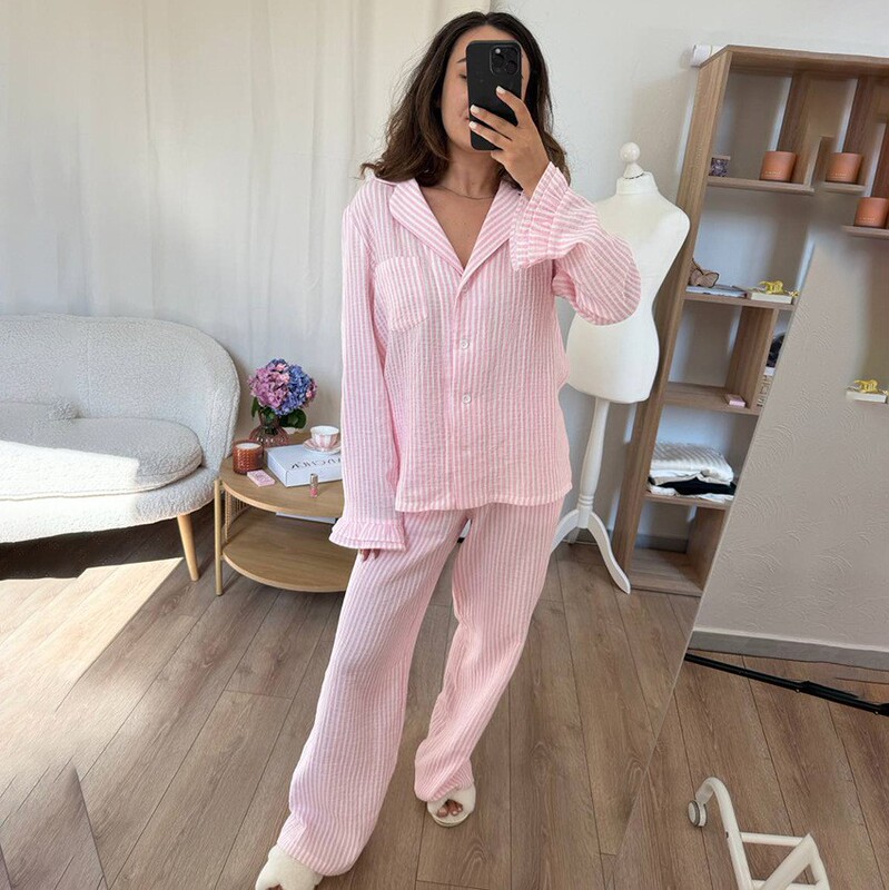 Autumn and Winter Home Wear European and American New Style Striped Long-Sleeved Pants with Ruffled Edges Two-Piece Set Double-Layered Crepe Cotton Pajamas for Women Autumn and Winter Home Wear European and American New Style Striped Long-Sleeved Pants with Ruffled Edges Two-Piece Set Double-Layered Crepe Cotton Pajamas for Women