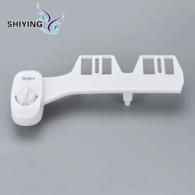 新款批发妇洗器铜接头洁身器单冷单喷臀部自洁马桶盖板pp清洁