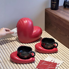 手工釉下彩爱心陶瓷咖啡杯碟拉花杯高级感爱心家用客厅情侣摆件