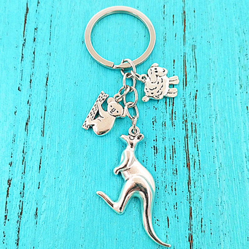 Australia Travel Features Series Fashion Alloy Koala Kangaroo Sheep Bear Pendant Keychain Commemorative Gift