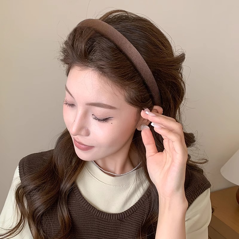 Froncé retro correa de cabello delgado para mujeres otoño invierno cabeza de cabello alto estilo coreano universal para salir tarjeta de cabello muestra la cara cabeza pequeña