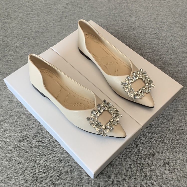 法式尖头平底单鞋女秋季新款水钻软底浅口新品鞋百搭气质女鞋黑色