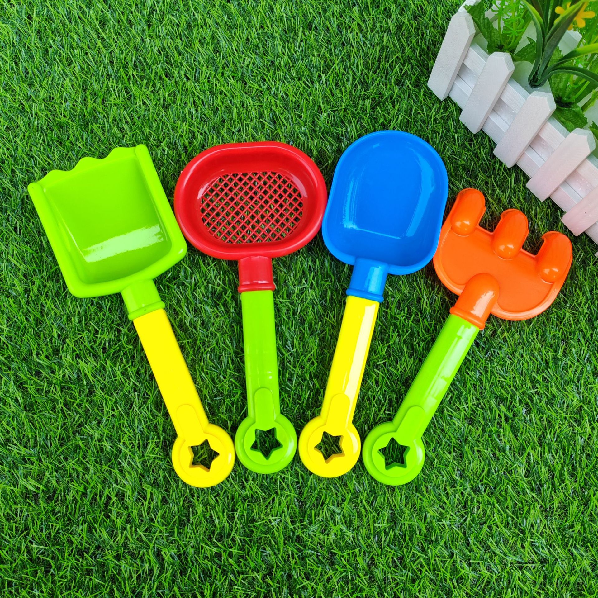 Venta directa de fábrica, juguetes espaciales para niños, moldes de arena, accesorios de barro de color, modelos, arena engrosada, herramientas de arena al por mayor