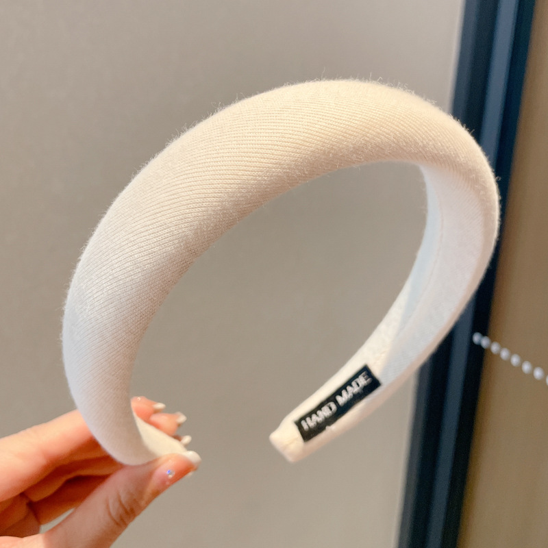 2025 nueva diadema de cabeza alta para mujer, lujo ligero, tarjeta de alta calidad, diadema de salida diaria de verano, pequeño paquete de cabello