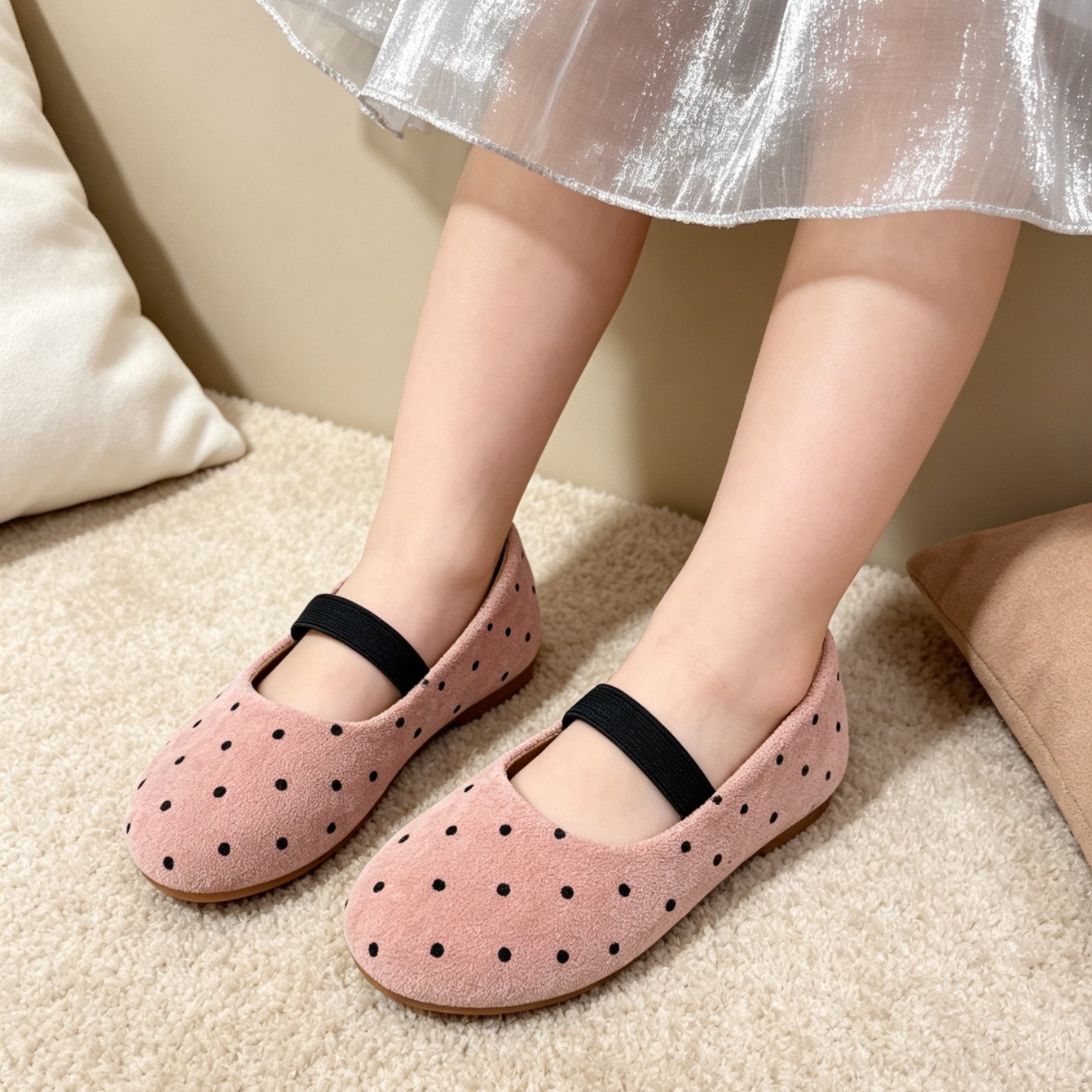 New girls' dance shoes, retro polka dot suede Mary Jane shoes, children's stage performance shoes, princess-style children's shoes, wholesale supply