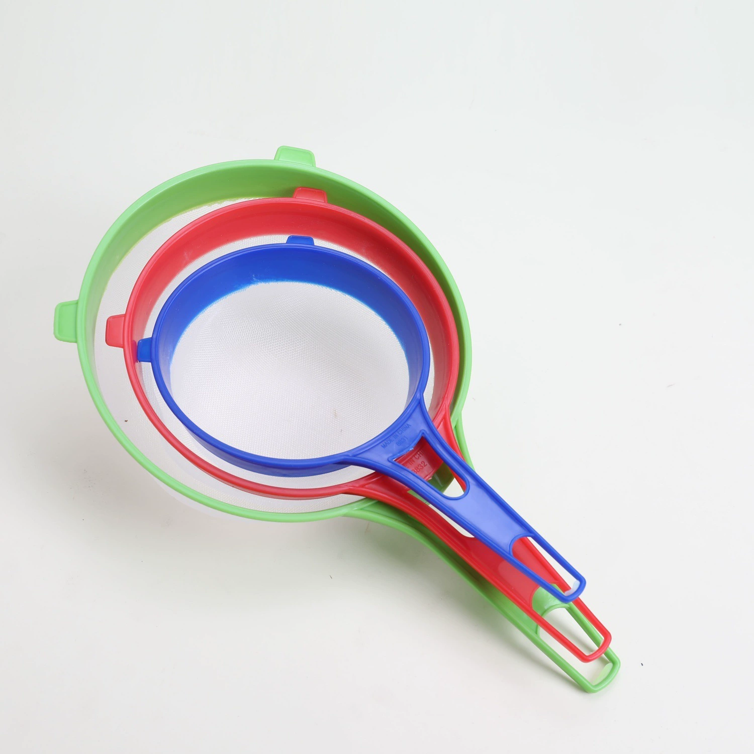 Handheld plastic cigarette holder, hygienic drying rack for home use