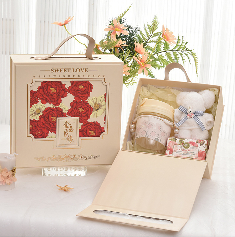 7.20日   波23年中式金玉良缘手提礼盒详情页-03.j