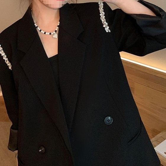 Plus-Size Women's Black Blazer with Beading Design, Loose Casual Small Suit, Korean Style, New Spring and Autumn Model Plus-Size Women's Black Blazer with Beading Design, Loose Casual Small Suit, Korean Style, New Spring and Autumn Model