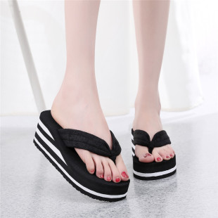Flip-flops women's ins thick-soled slippers goddess outer wear non-slip wholesale summer high-heeled beach sandals and slippers fashion