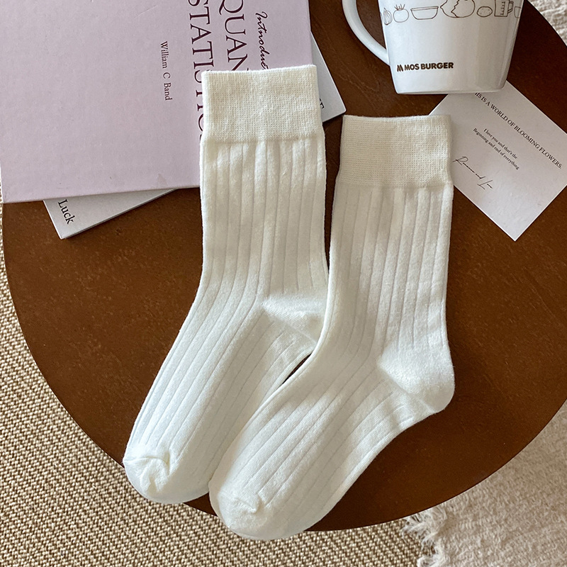 Calcetines de primavera y otoño, calcetines de pila gruesas de color sólido, escolares japoneses, vientos de marea, chicas grises, mias, medianas y largas.