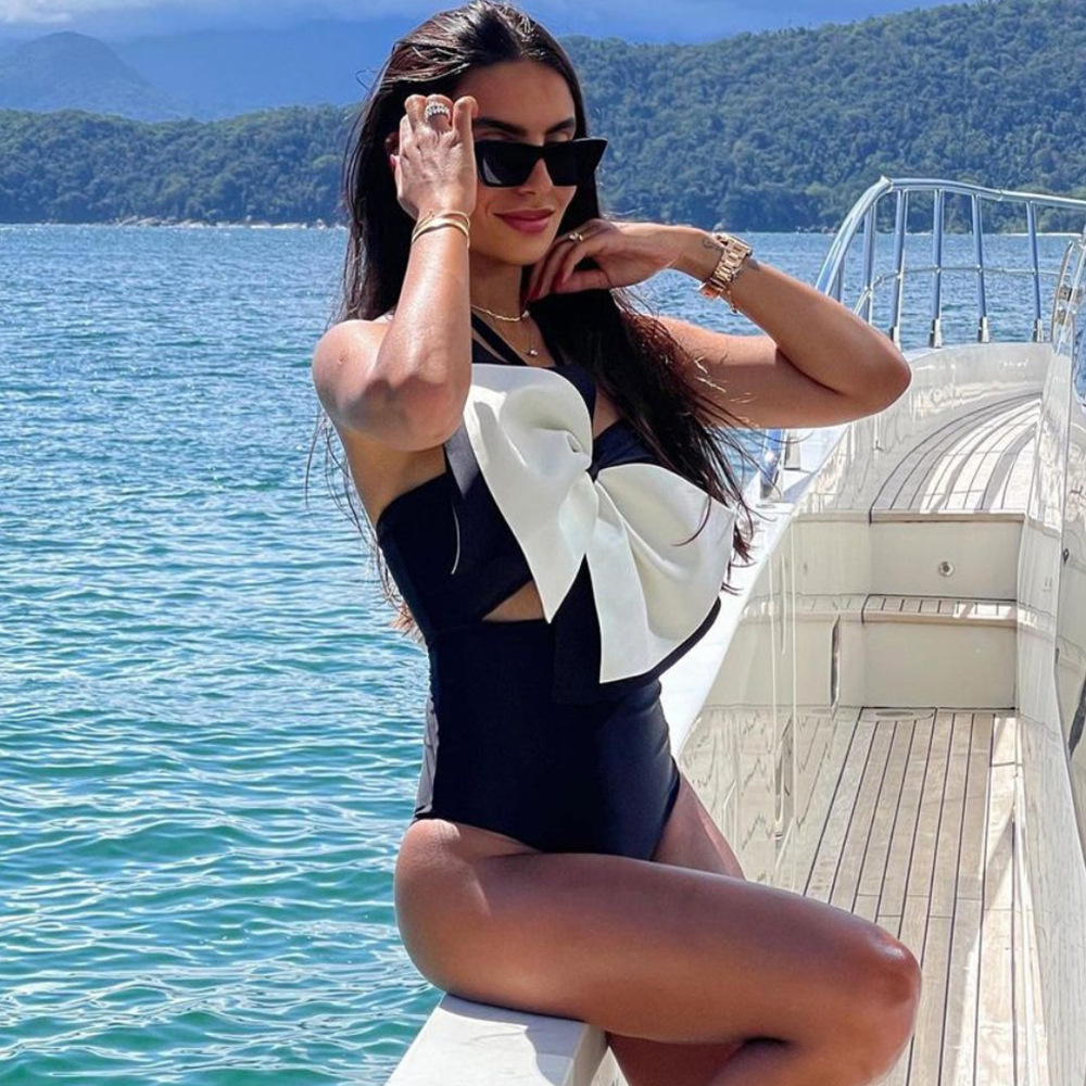 Swimsuit Image 4