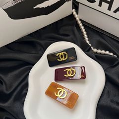 新款醋酸小香发夹高级感网红时尚刘海夹小红书直播博主简约发饰女