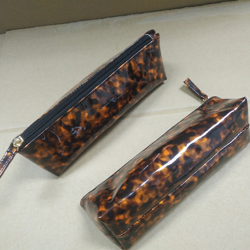 Bolsa de lápiz de cuero estereoscópico hermoso simple bolsas de papelería bolsas de almacenamiento de lápiz estudiantes caja de lápiz de gran capacidad