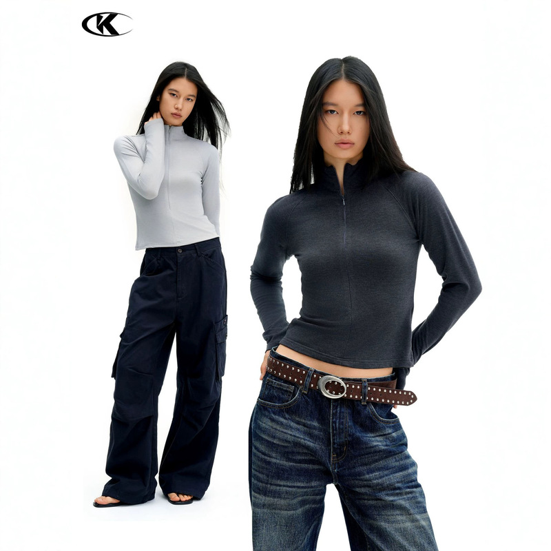 11Kn American Retro Half-Zip Sports Long-Sleeve T-Shirt for Women, Slim-Fit Design, Soft Thermal Fabric, Stand-Up Collar Short Sweatshirt 11Kn American Retro Half-Zip Sports Long-Sleeve T-Shirt for Women, Slim-Fit Design, Soft Thermal Fabric, Stand-Up Collar Short Sweatshirt