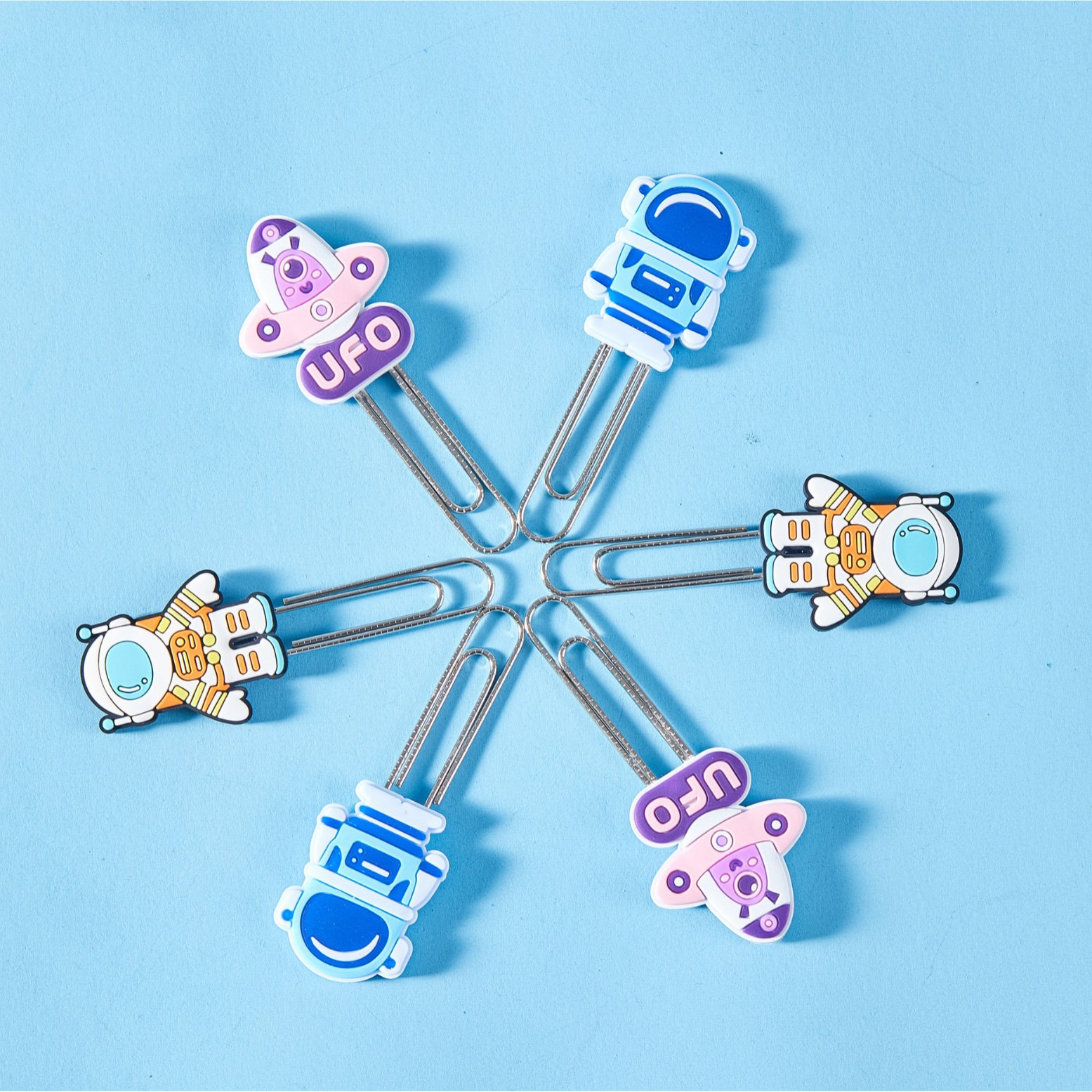 Bonitos marcadores de dibujos animados canciones de estudiantes pines de marcadores clip de metal clip clip de forma especial clip de regalo de decoración en forma de corazón