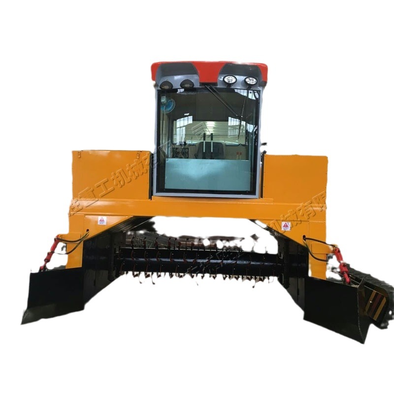 Máquina de descarga autopropulsada para automóviles Equipo de eliminación de residuos de lecho de fermentación de estiércol de ganado y aves de corral Máquina de descarga de fertilizantes sobre orugas