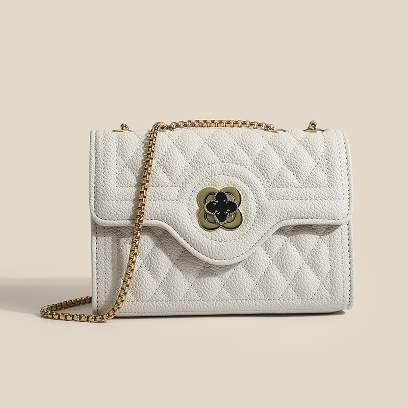 Borsa in caviale con diamanti a quadrifoglio per donna Borsa a tracolla singola con tracolla a spalla singola con temperamento di nuova moda estiva 2024_voghion.com