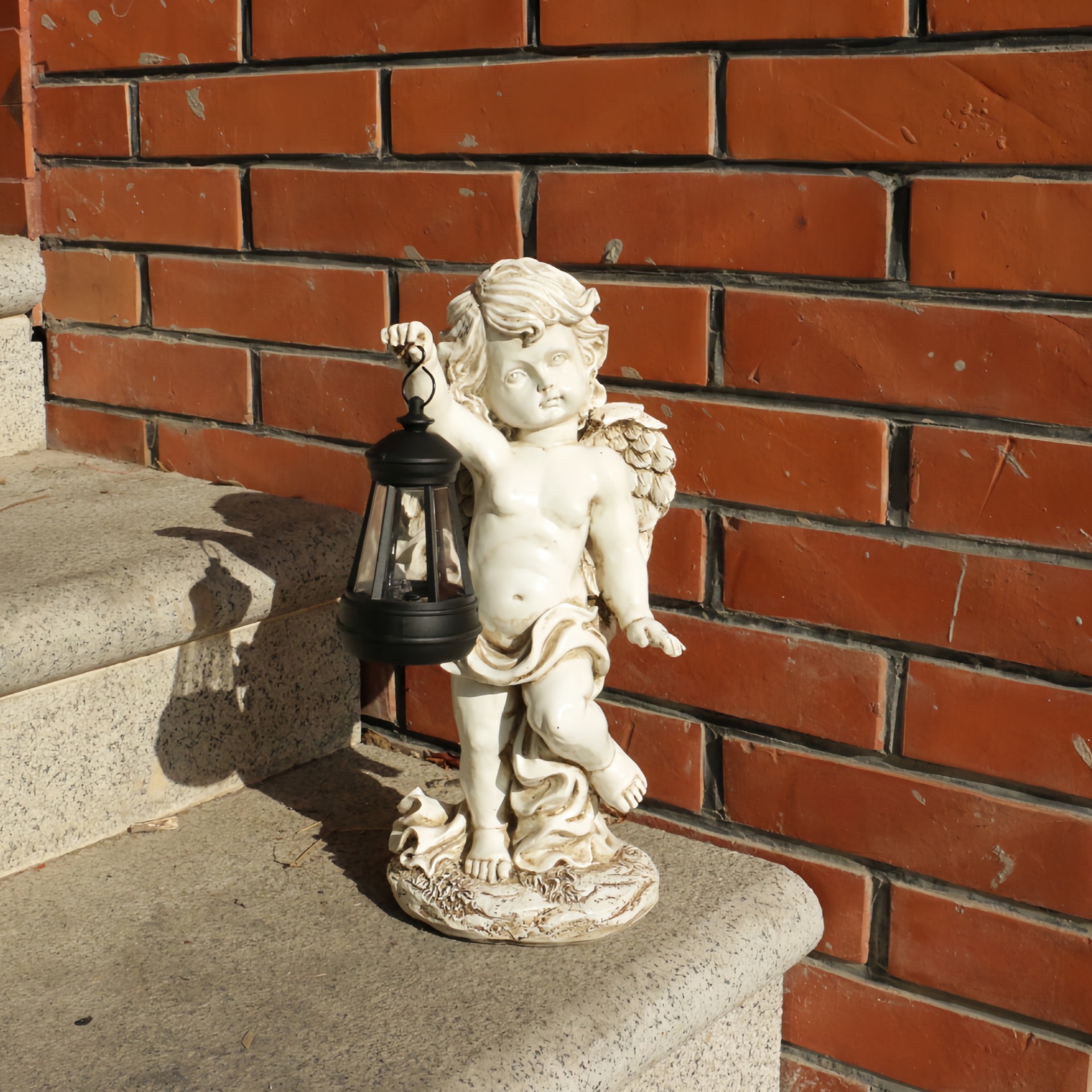 Amazon Solar Light Angel Estatua Decoración de resina Decoración de jardín Paisaje de patio transfronterizo Puerta de balcón de patio