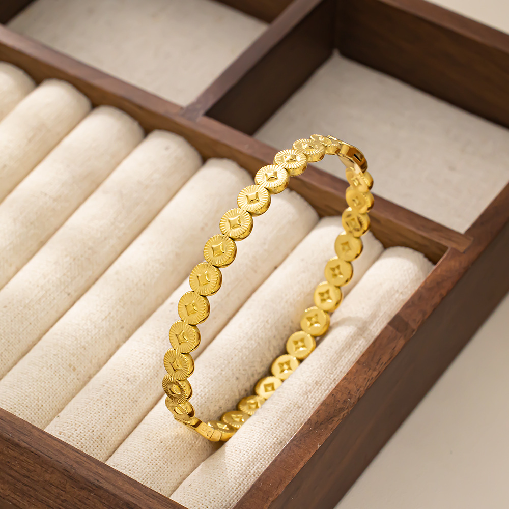 Titanium Steel Bamboo Style Bangle Micro Inlaid Simple Luxury Bracelet_voghion.com