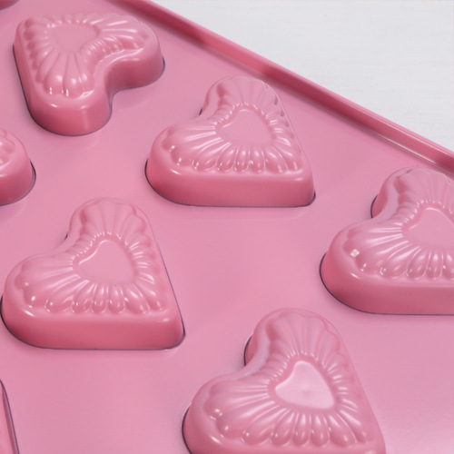 Wholesale Manufacturer's Valentine's Series 12-Piece Pink Heart Shaped Baking Mold for Home Baking Non-Stick Paint Mold