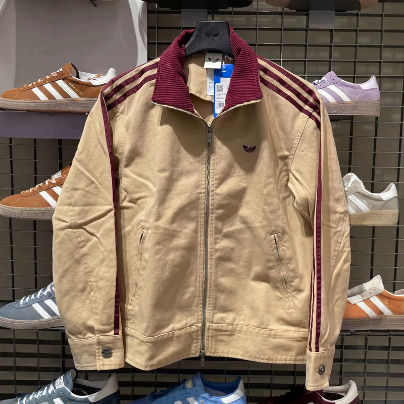 Cross-Border Three-Stripe Stand-Collar Jacket, Unisex, Spring and Autumn Fashion, Loose Fit, Versatile Trendy Outerwear Cross-Border Three-Stripe Stand-Collar Jacket, Unisex, Spring and Autumn Fashion, Loose Fit, Versatile Trendy Outerwear