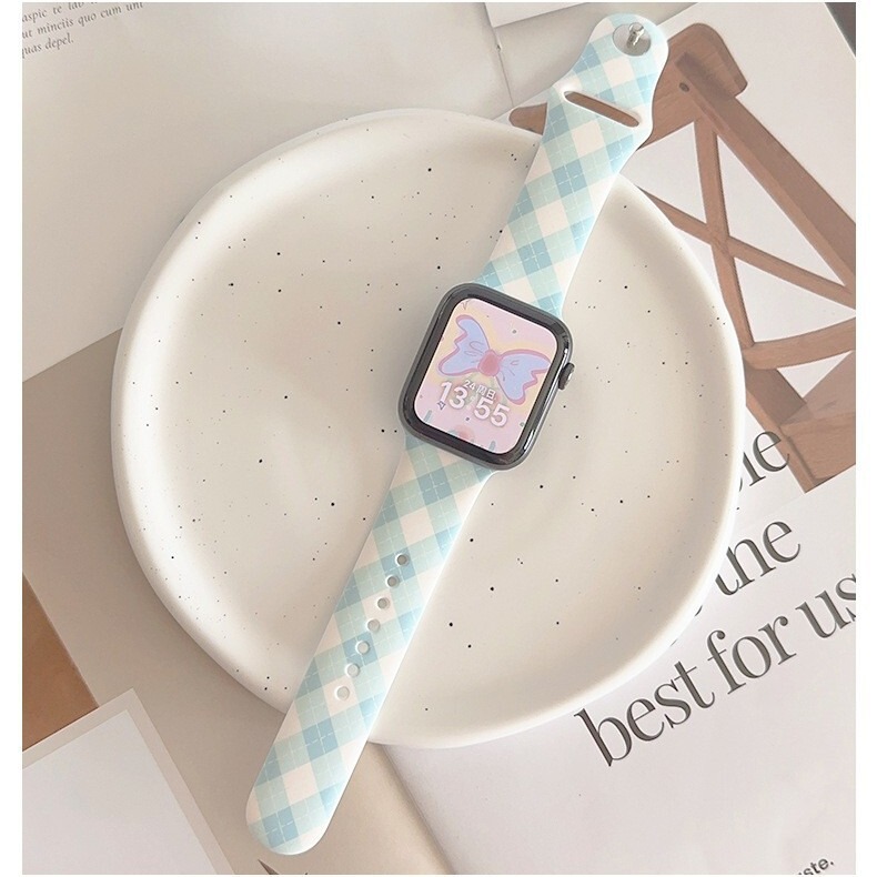 Classic rhombus iwatch9 strap se for apple s8 watch applewatch765 new silicone wristband