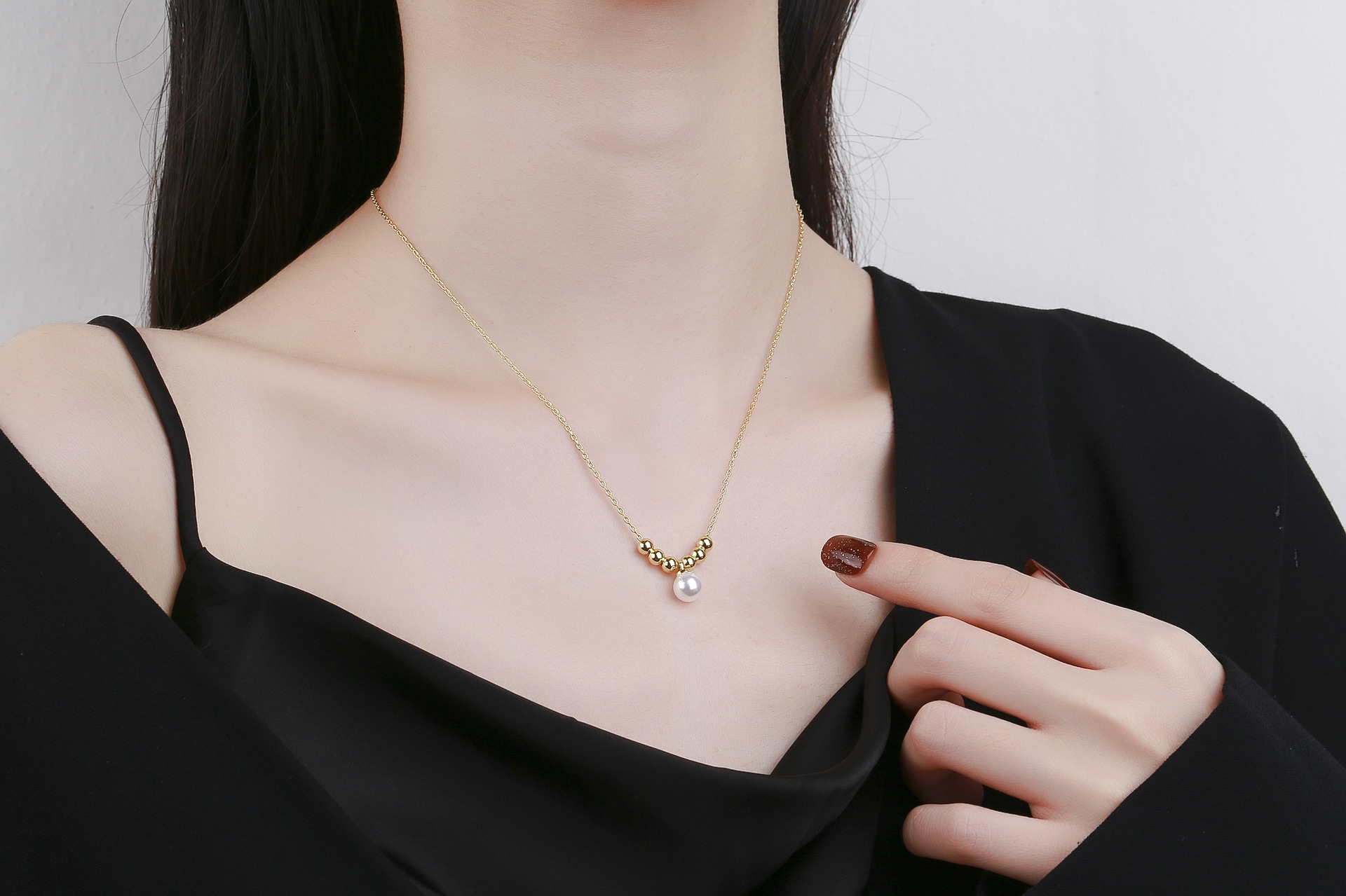 Simple Style Jewelry Imitation Pearl Copper Metal Pendant Necklace 1 Piece