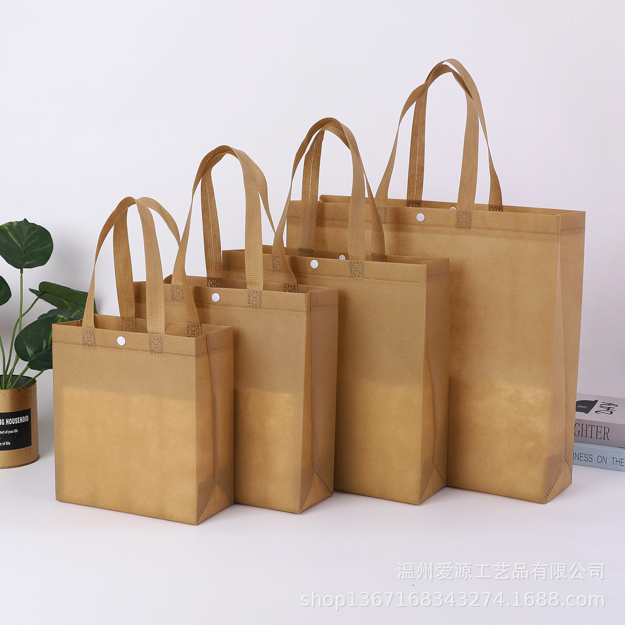 카키색 가방, 카키색 휴대용 흰색 버클, 미니 가로 버전 너비 28 x 높이 20 x 바닥 측면 10 cm 인터넷 연예인 가방, 신소재 부직포