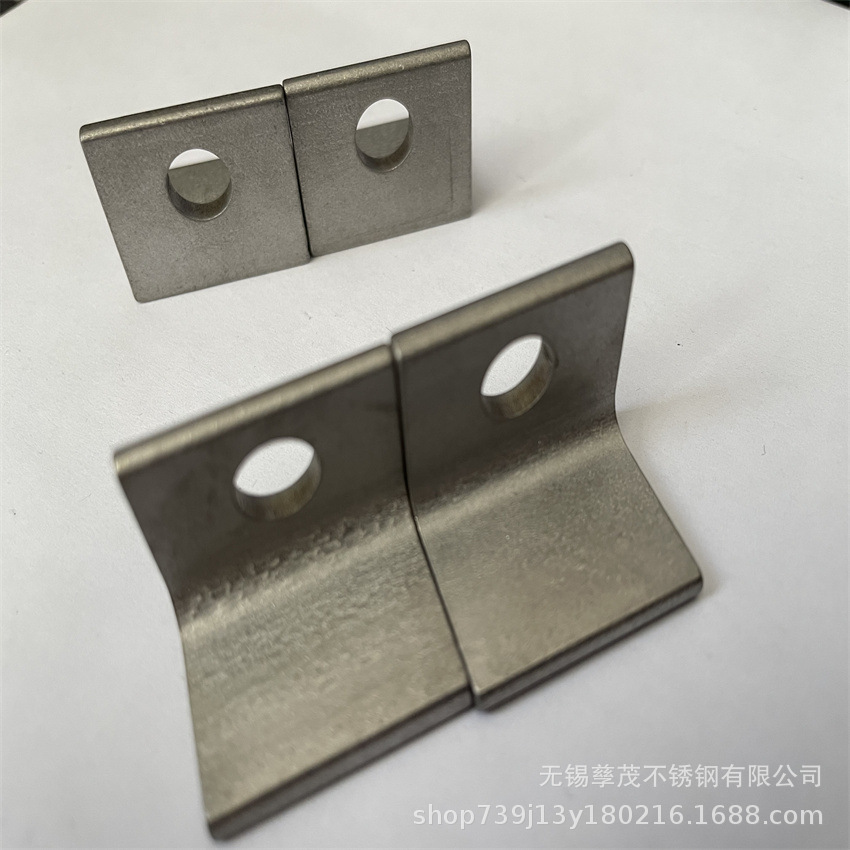 角钢激光切割  打孔 小件等 无毛刺钝角 尺寸偏差±0.1 规格齐全