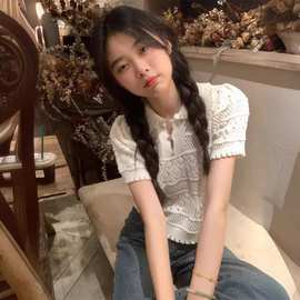 法式甜美夏季新款防晒上衣女短款独特薄款钩花镂空polo领针织衫