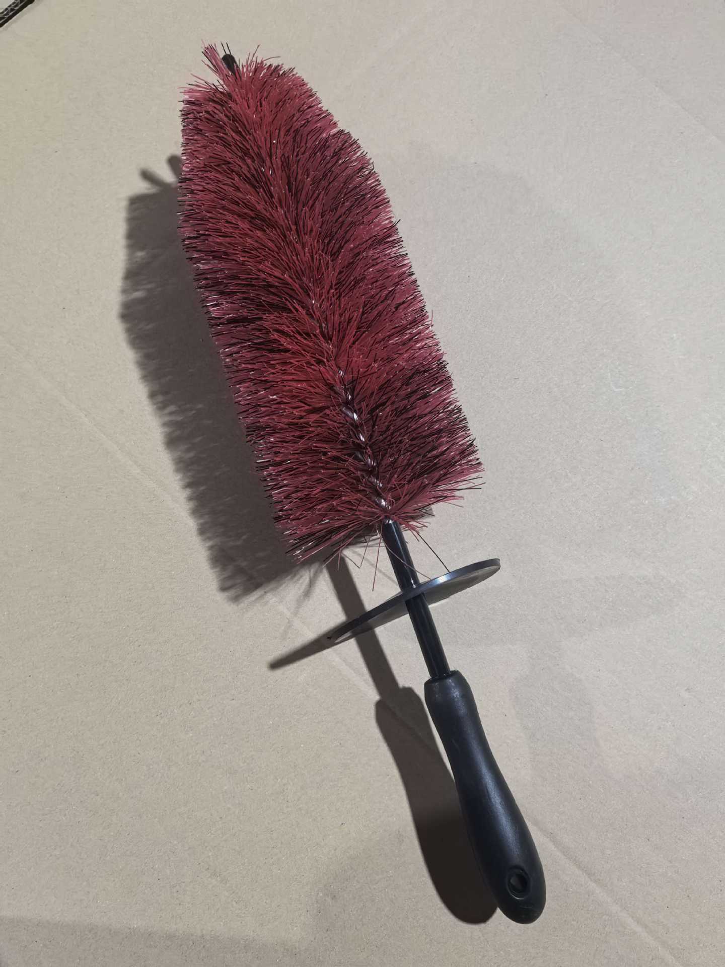 Cross-border car Christmas tree wash brush, maintenance steel rim brush, tire brush, specialized cleaning tool, anti-splash wheel hub brush