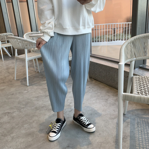 Women's Ice Silk Harem Pants 2025 Summer New Slimming 9-inch Ankle Boot Pleated Pants Grandma Casual Pants Trendy