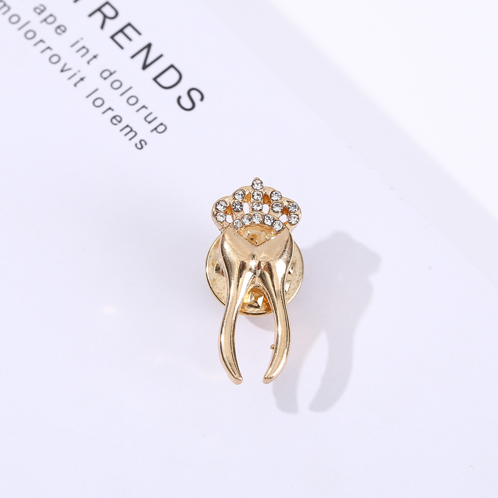 Broche Hueco de Corona Simple al Estilo Coreano para Mujer, Hebilla para Pañuelos de Seda Antitransparencia, Aleación con Estrás, Joyería de Ropa de Alta Gama, Mayorista