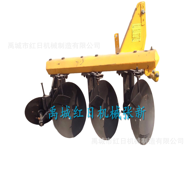 圆盘犁怎么工作的 拖拉机悬挂3片圆盘犁怎么维修 小鱼犁配件犁片
