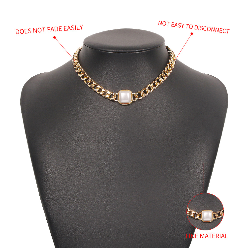 Retro Thick Chain Necklace Women's Fashion Geometric Short Necklace display picture 6