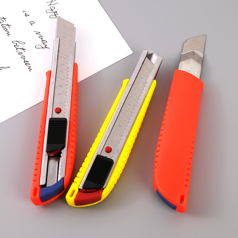 Suministros de oficina cuchillo de arte grande 18mm cuchillo de corte de papel de acero inoxidable cuchillo de papel pintado