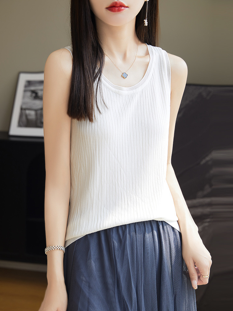 Knitted T-shirt