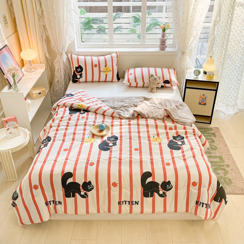 빨간 작은 야옹