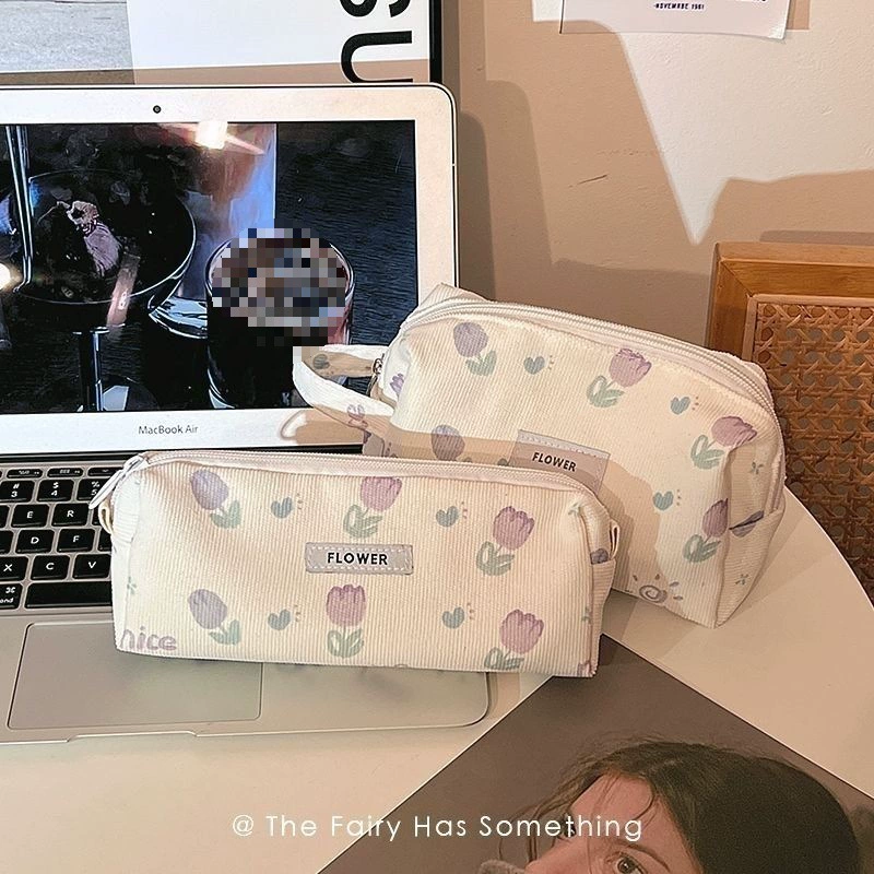 Новый милый пенал с высокой эстетической привлекательностью, большой вместимостью, девчачьим принтом, студенческой сумкой для хранения, канцелярскими принтами.